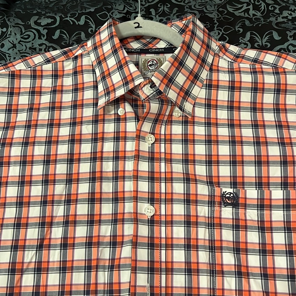 Cinch Men's Red and Blue Checkered Shirt, very nice, size large, S/S - Picture 6 of 8